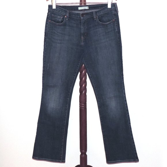 Levi's 515 Bootcut distressed denim jeans - Picture 2 of 9